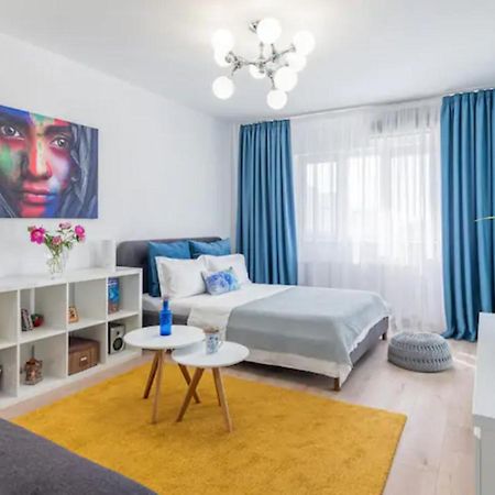 Cosy & Chic Studio Close By Victoria Square 부쿠레슈티 외부 사진
