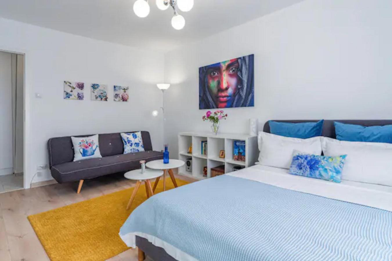 Cosy & Chic Studio Close By Victoria Square 부쿠레슈티 외부 사진